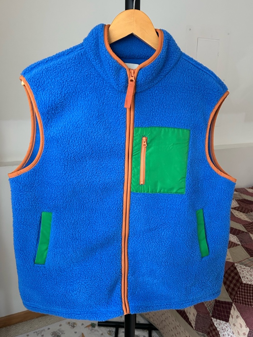BDG Urban Outfitters Blake Fleece Vest Blue